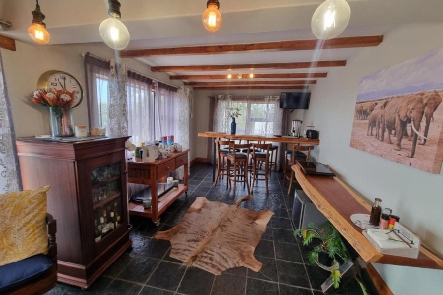 8 Bedroom Property for Sale in Groot Brakrivier Central Western Cape